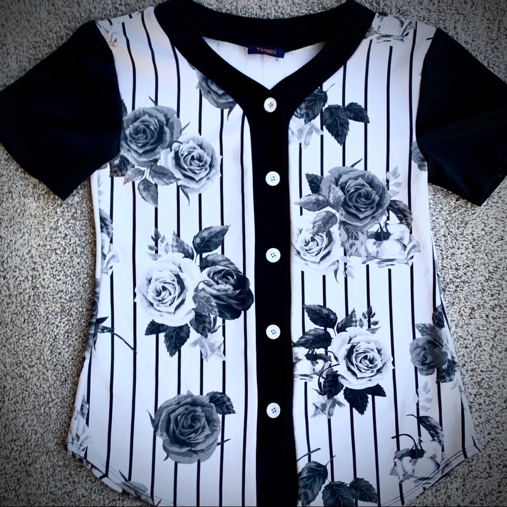 Woman’s Floral Striped Top